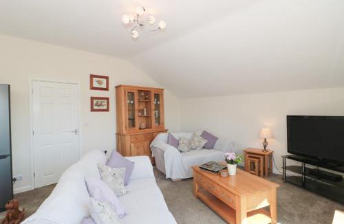 Shipham Apartment | The Cider Shed