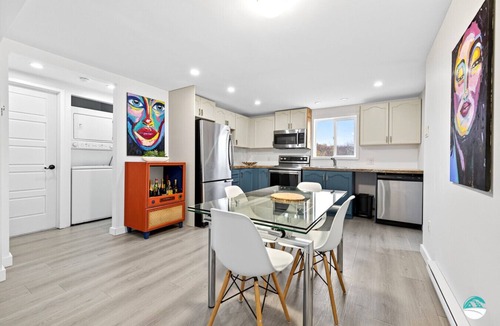 Templeton Apartment | The City Retreat in Gatineau