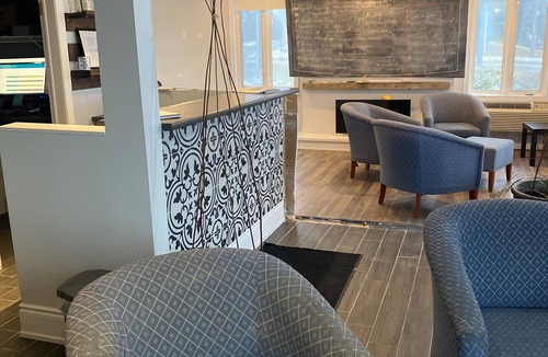 Hamilton Hotel | The City View Inn