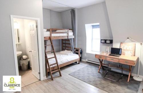 Wellington Place Hostel | The Clarence Park