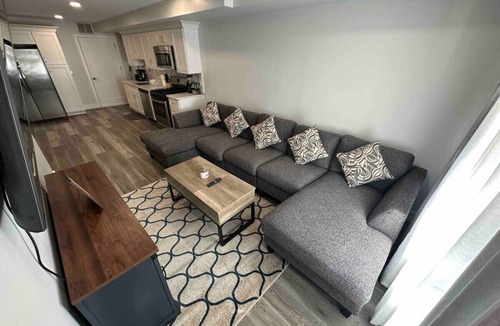 Paterson Apartment | The Classic Suite: 2BR close to NYC