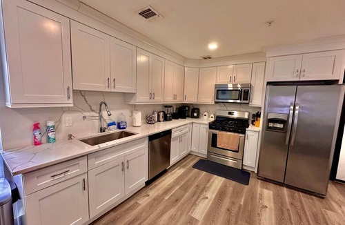 Paterson Apartment | The Classy Suite: 2BR with Free Parking