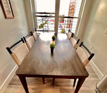 Paterson Apartment | The Classy Suite - 2BR with Free Parking