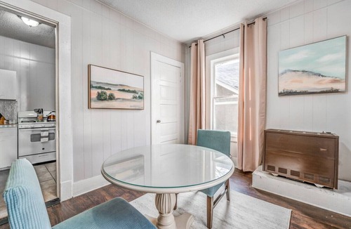 New Pathways Apartment | The Clearview Hideaway – Cozy & Clean