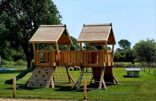 Cuddesdon Bed & Breakfast | The Clifden Arms B&B