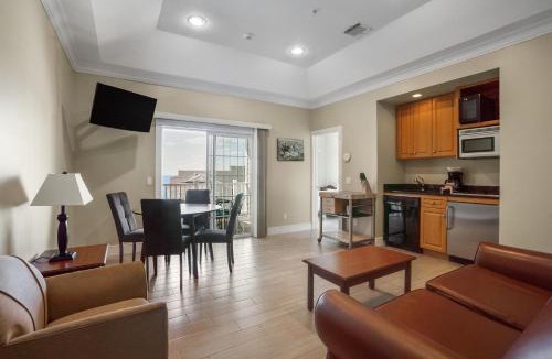 Greenport West Apartment | The Cliffside Resort Condominiums