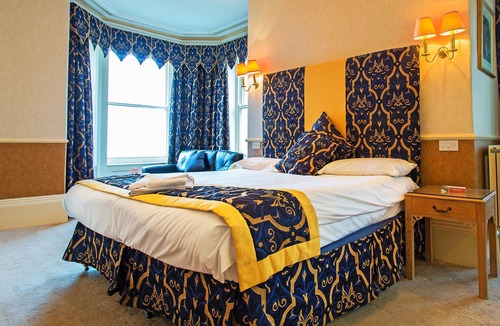 Scarborough Hotel | The Clifton Hotel