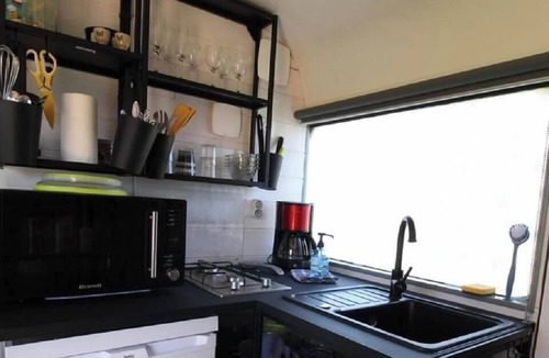 Saint-Augustin-des-Bois Ski Chalet | The Clowns' Lodge Caravan