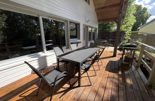 Doucier Cottage | The clock Chalain 2