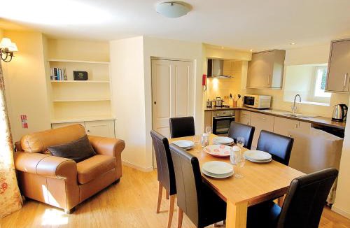 Gordon House | The Clock House