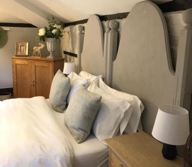 Old Windsor Apartment | The Clockhouse