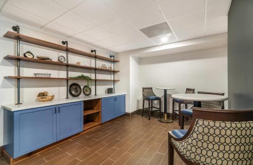 Cohoes Hotel | The Clocktower Hotel Latham - North Albany, an Ascend Collection Hotel