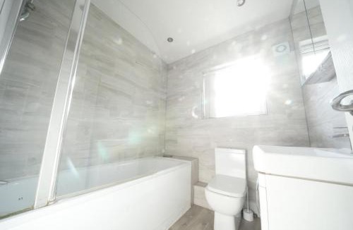 Harlington Hotel | The Close Airport