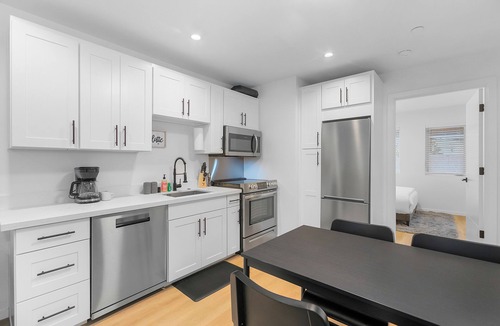 Atlantic Apartment | The Cloudbreak Townhome