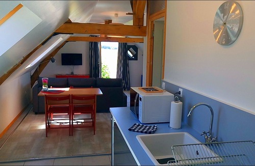 Saint-Jean-Saint-Germain Apartment | The Cozy Apartment - Near ZOOPARC Beauval