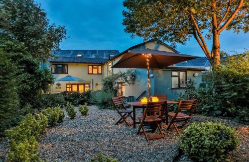 Brecon House | The Coach House Brecon