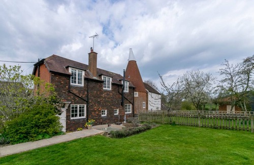 Biddenden Cottage | The Coach House