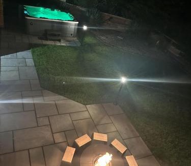 Cleedownton House | The Coach House