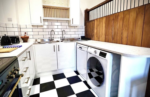 Greenhithe Other | The Coach House