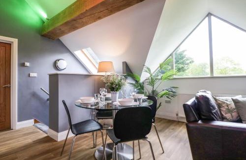 Ludwel Apartment | The Coach House