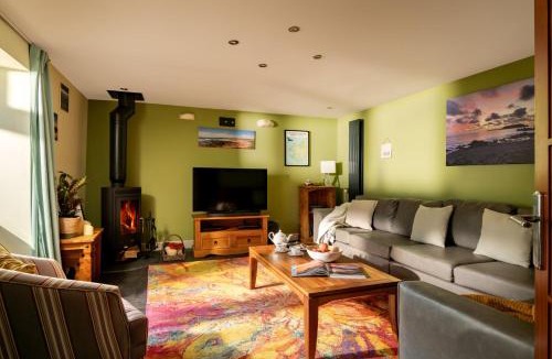 Neyland House | The Coach House