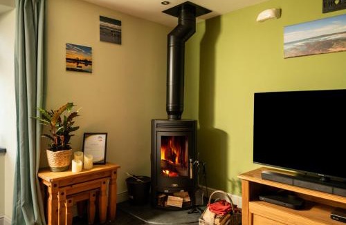 Neyland House | The Coach House