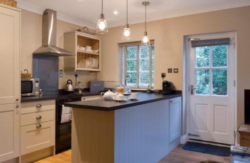 Tattingstone House | The Coach House