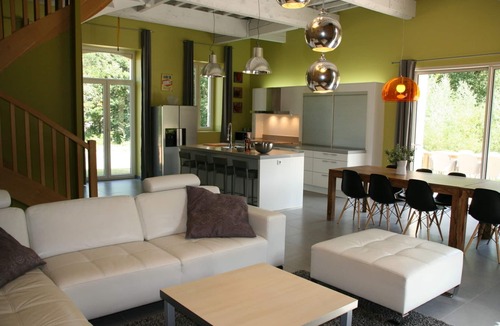 Cahuzac House | The coach-house of Castle Portos, Airconditioning, own heated swimming pool, 14p