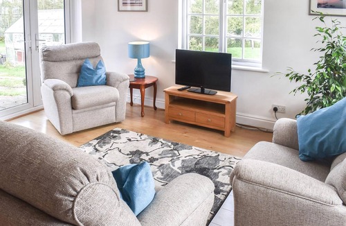 Ryde Cottage | The Coach House - UK41070