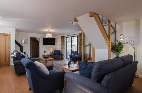 Sandwich House | The Coach House - Ukc2772