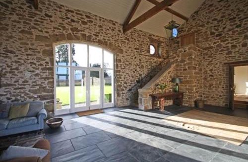 Nercwys House | The Coach House, Wrexham Road