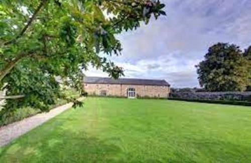 Nercwys House | The Coach House, Wrexham Road