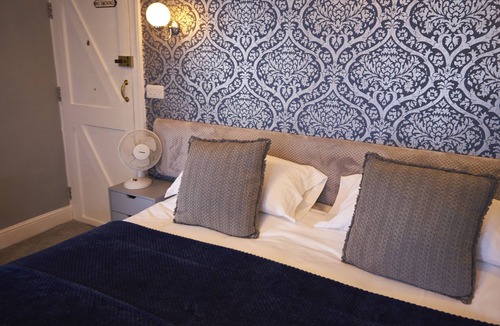 Wallingford Bed & Breakfast | The Coachmakers Arms