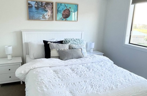 Powlett River House | The Coastal Abode -Ocean views/cozy vibes/fire pit