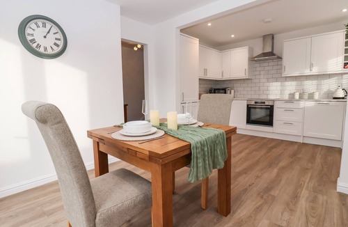 Hornsea Cottage | The Coastal Hideaway