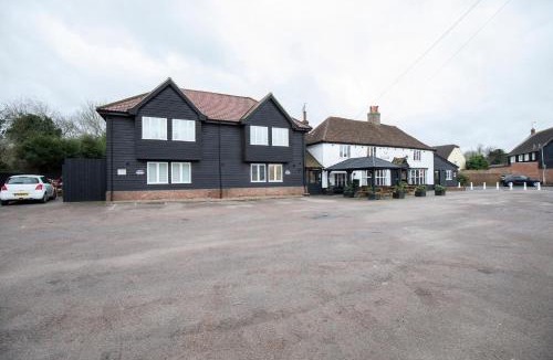 Sheering Hotel | The Cock Inn Hotel