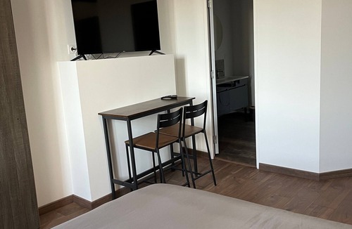 Frossay Bed & Breakfast | The Cocon Room with Wi-Fi