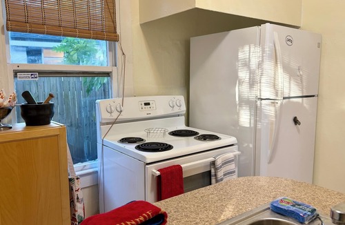 Southwest Coconut Grove House | The Coconut Grove Hideaway