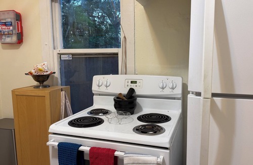 Southwest Coconut Grove House | The Coconut Grove Hideaway