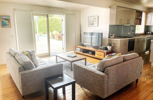 Dromana House | The Cod Beachside Getaway