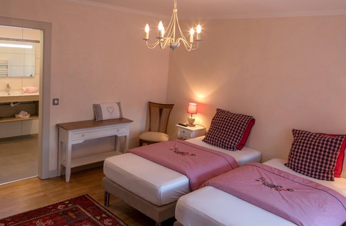 Ottrott Bed & Breakfast | The Coeur d'Alsace Room "chez Christine" in Ottrott at the foot of Mont-Saint-Odile