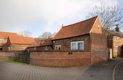 Stanton on the Wolds House | The Coffin Maker's Cottage, Bunny