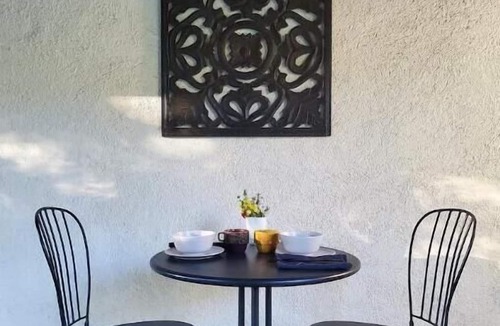 Cochise County House | The Colibri Vineyard House