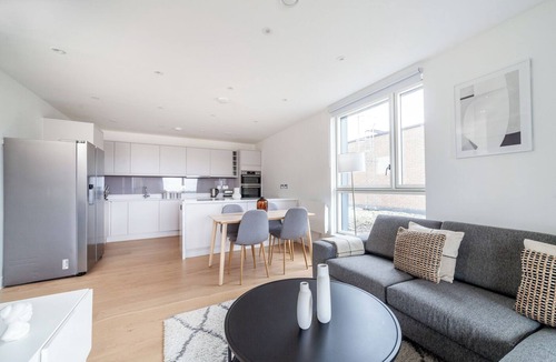 Brent Apartment | The Colindale Luxury Apartment