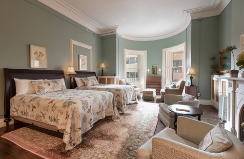 Back Bay East Bed & Breakfast | The College Club of Boston
