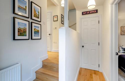 Lechlade House | The Colleys