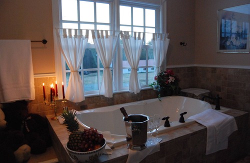 Athens Bed & Breakfast | The Colonels B&B and Inn