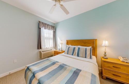 Northeast Harbor Apartment | The Colonels Suites #4 and #5