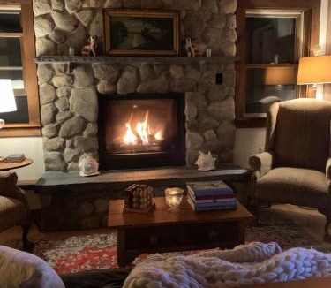 Colrain House | The Colrain Suite