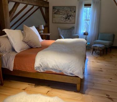 Colrain House | The Colrain Suite